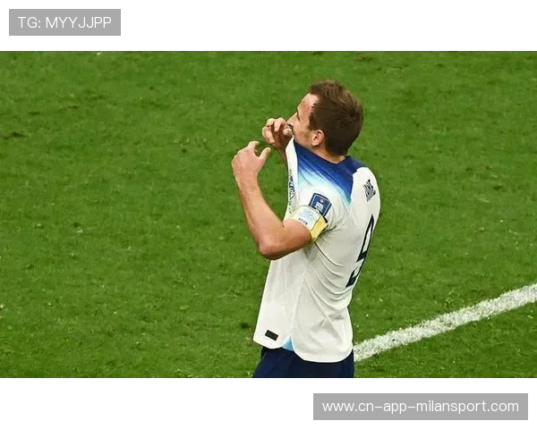 凯恩精准中距离爆射，热刺前场火力惊人