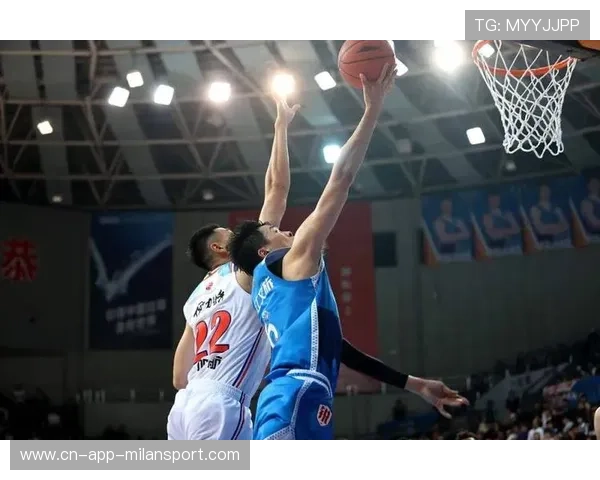 焦作文旅男篮关键三分连续命中，锁定胜利